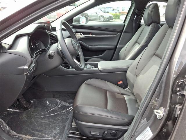 2024 Mazda3 Hatchback Vehicle Photo in New Bloomfield, PA 17068