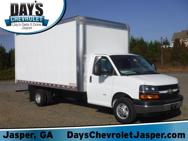 2024 Chevrolet Express Cutaway 3500 Vehicle Photo in JASPER, GA 30143-8655