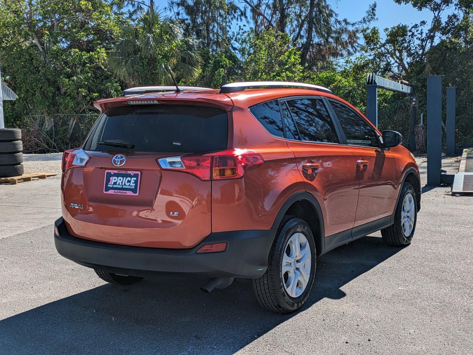 2015 Toyota RAV4 Vehicle Photo in Bradenton, FL 34207