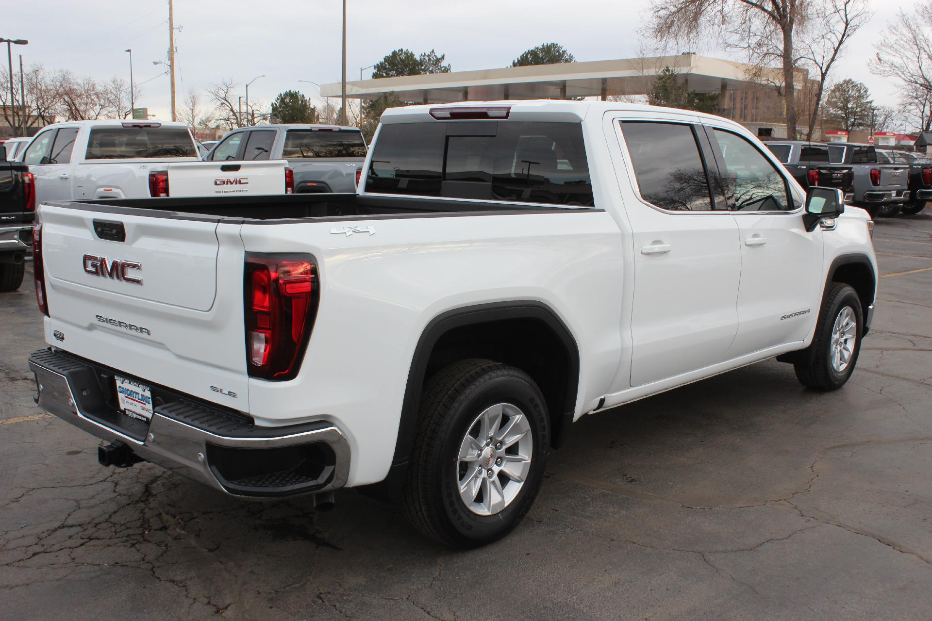 2025 GMC Sierra 1500 Vehicle Photo in AURORA, CO 80012-4011