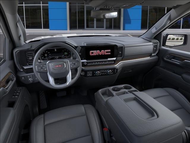 2025 GMC Sierra 1500 Vehicle Photo in EMPORIA, VA 23847-1235