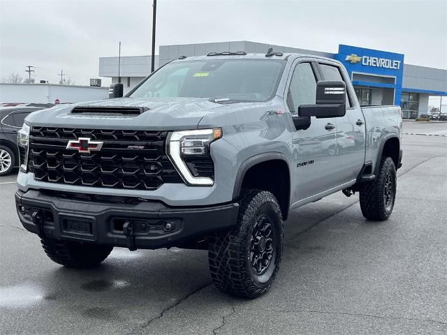 2025 Chevrolet Silverado 2500 HD Vehicle Photo in ALCOA, TN 37701-3235