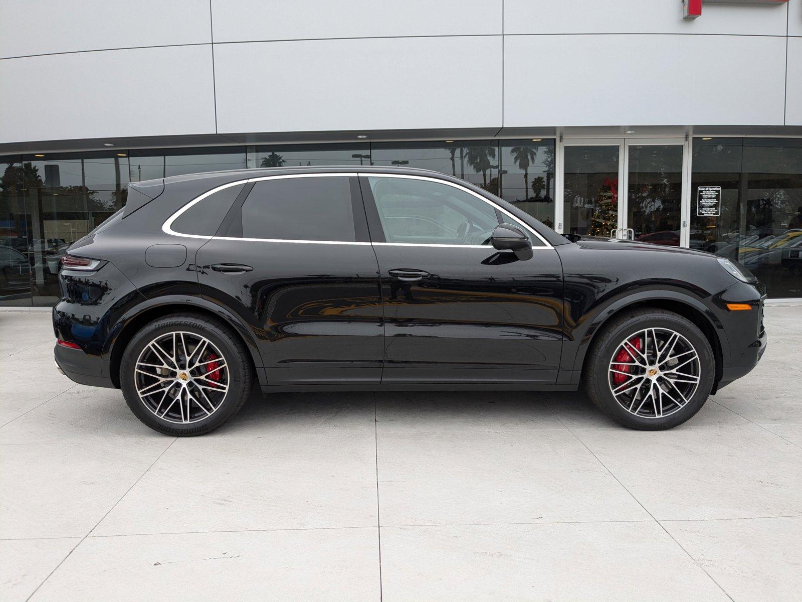 2024 Porsche Cayenne Vehicle Photo in Maitland, FL 32751