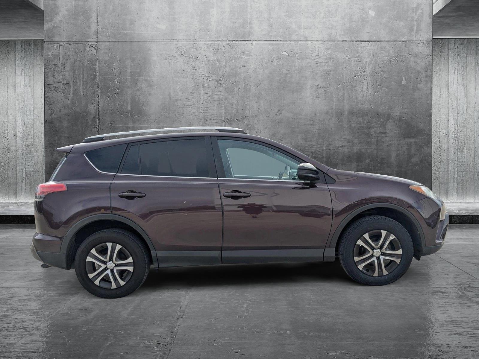 2018 Toyota RAV4 Vehicle Photo in Winter Park, FL 32792