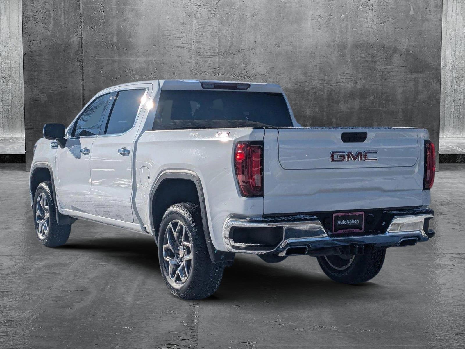 2022 GMC Sierra 1500 Vehicle Photo in LONE TREE, CO 80124-2750