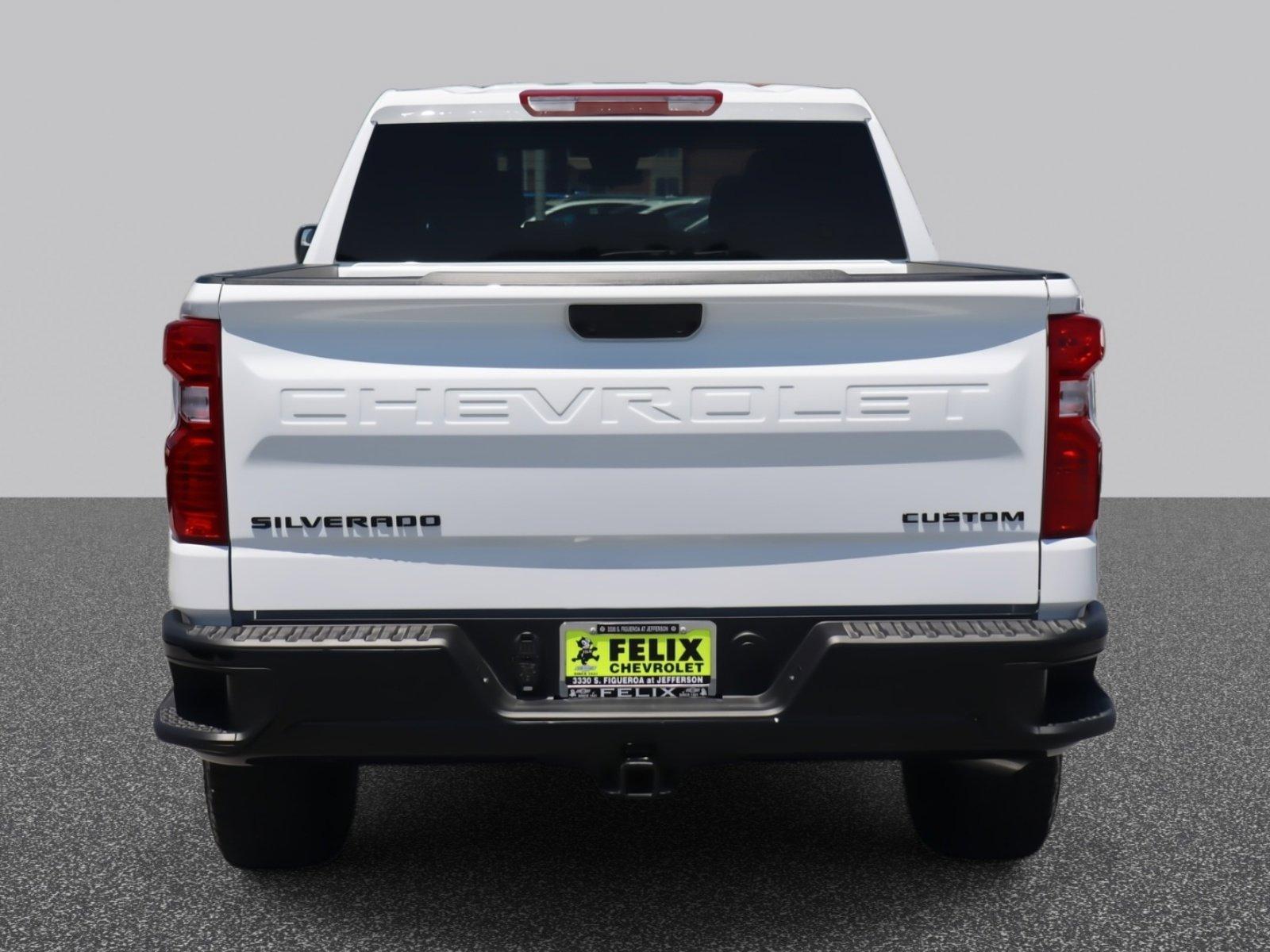 2024 Chevrolet Silverado 1500 Vehicle Photo in LOS ANGELES, CA 90007-3794