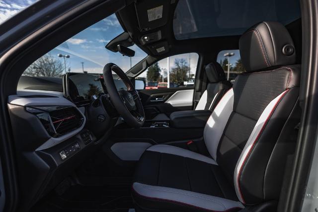 2025 Chevrolet Silverado EV Vehicle Photo in NEWBERG, OR 97132-1927