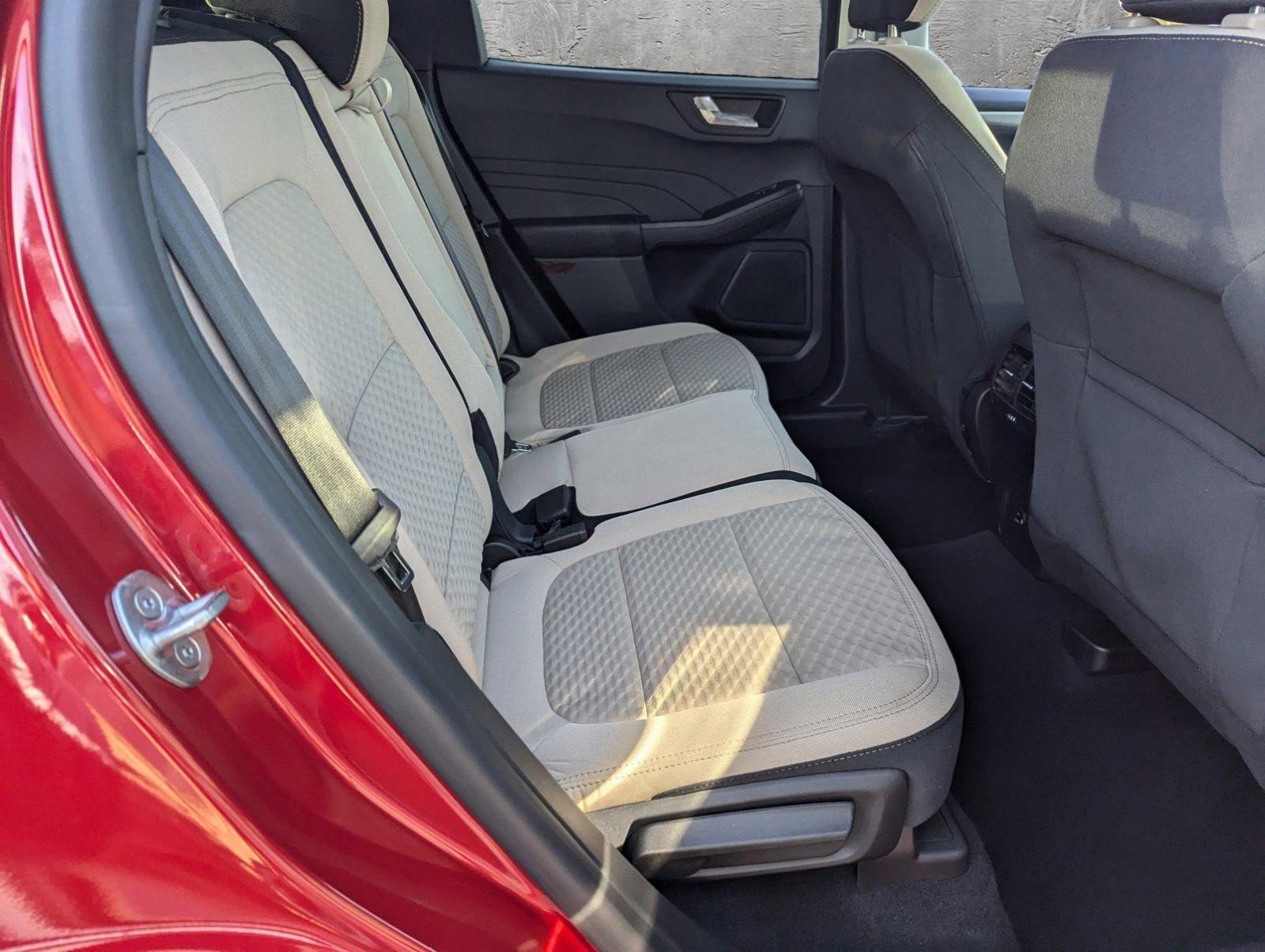 2021 Ford Escape Vehicle Photo in Miami, FL 33015