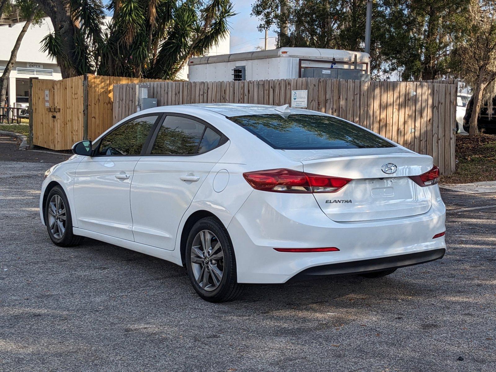 2018 Hyundai ELANTRA Vehicle Photo in Tampa, FL 33614