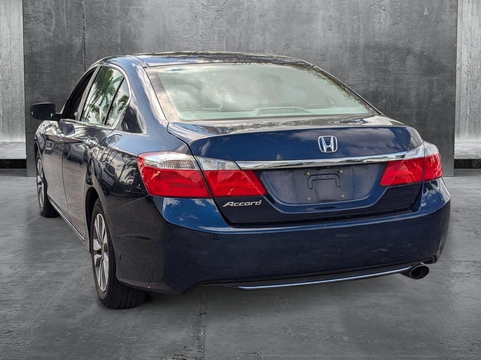 2015 Honda Accord Sedan Vehicle Photo in Miami, FL 33015