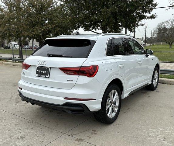 2025 Audi Q3 Vehicle Photo in HOUSTON, TX 77090