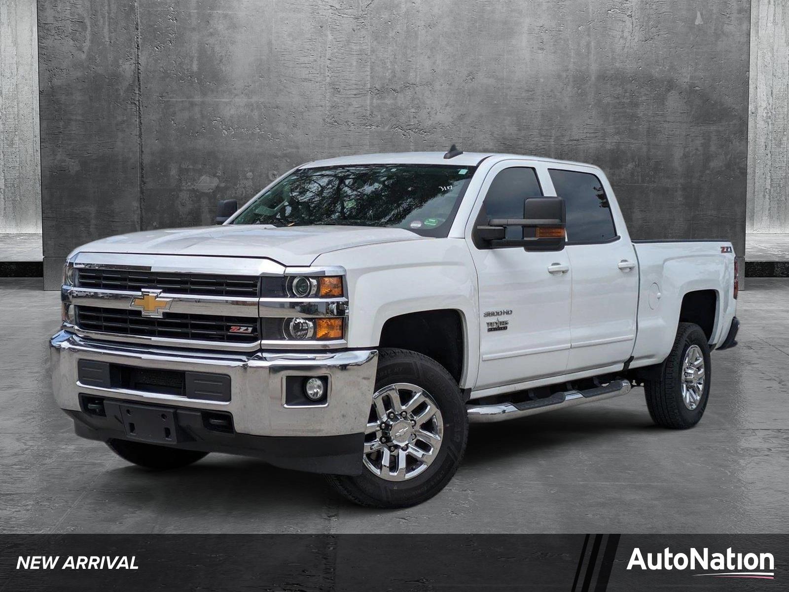 2017 Chevrolet Silverado 3500HD Vehicle Photo in GREENACRES, FL 33463-3207