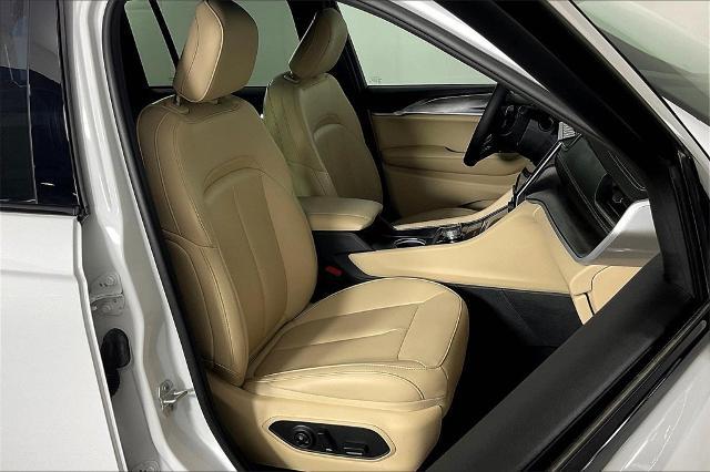 2024 Jeep Grand Cherokee Vehicle Photo in Tulsa, OK 74129