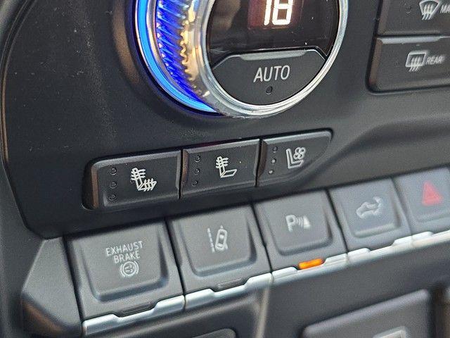 2020 GMC Sierra 2500 HD Vehicle Photo in Pleasant Hills, PA 15236
