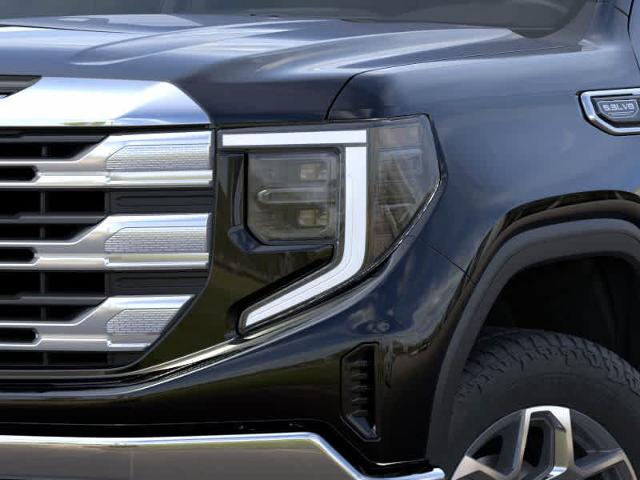 2025 GMC Sierra 1500 Vehicle Photo in ZELIENOPLE, PA 16063-2910