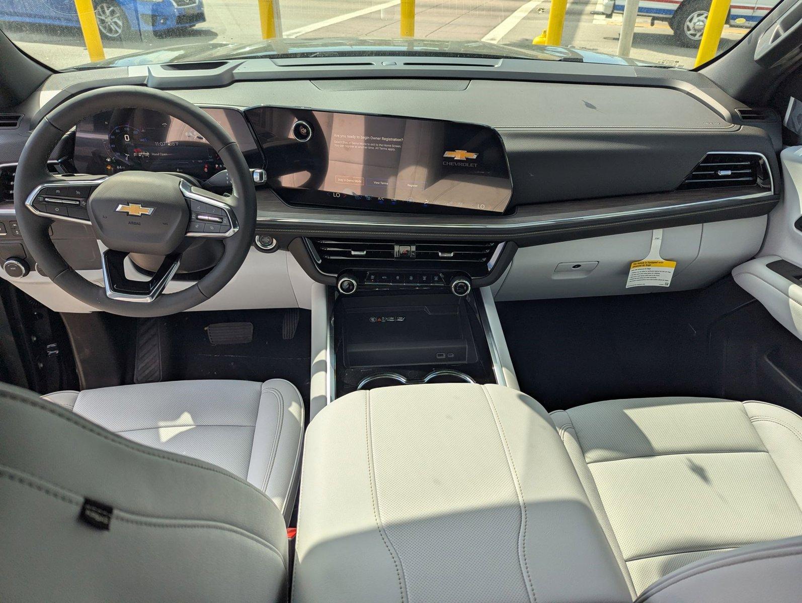 2025 Chevrolet Tahoe Vehicle Photo in MIAMI, FL 33172-3015