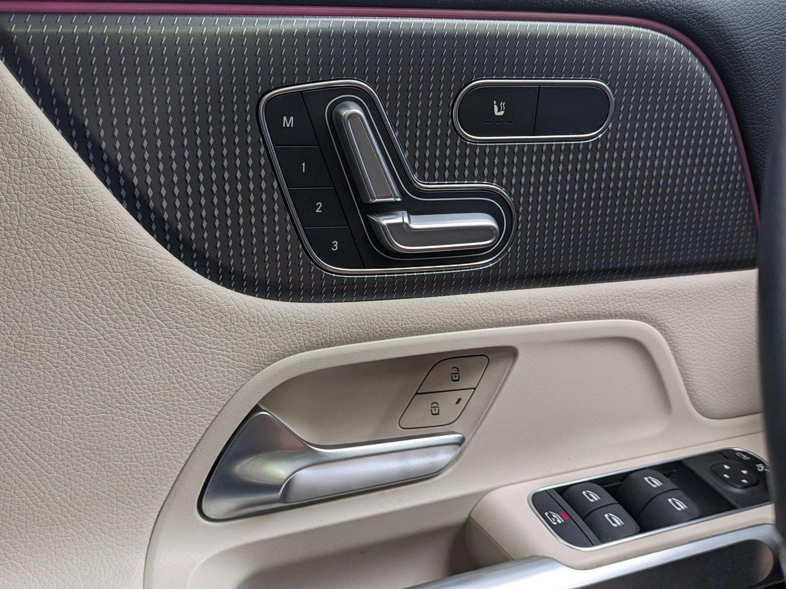 2022 Mercedes-Benz GLB Vehicle Photo in Bradenton, FL 34207