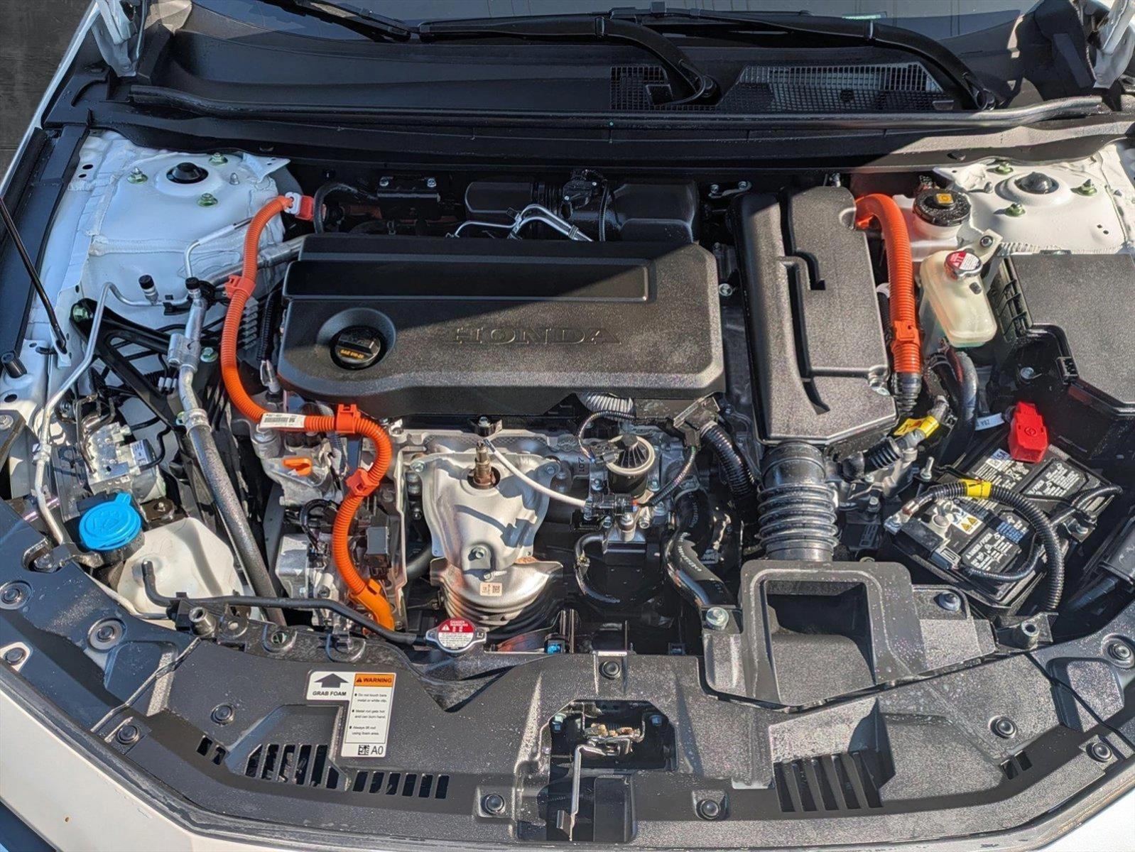 2024 Honda Accord Hybrid Vehicle Photo in Valencia, CA 91355-1794