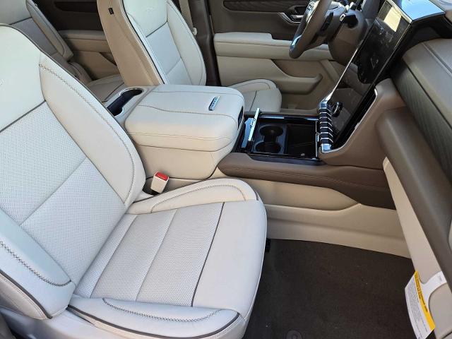 2025 GMC Yukon Vehicle Photo in DALLAS, TX 75209-3016