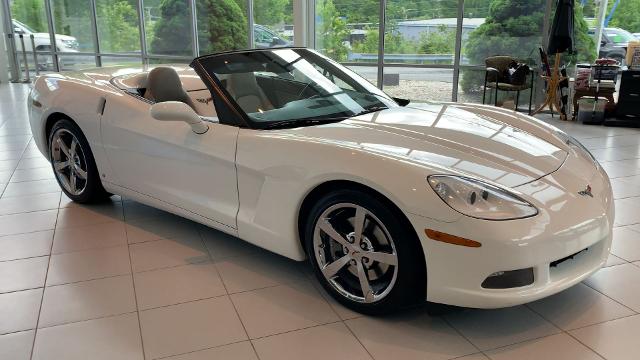 2009 Chevrolet Corvette Vehicle Photo in MOON TOWNSHIP, PA 15108-2571