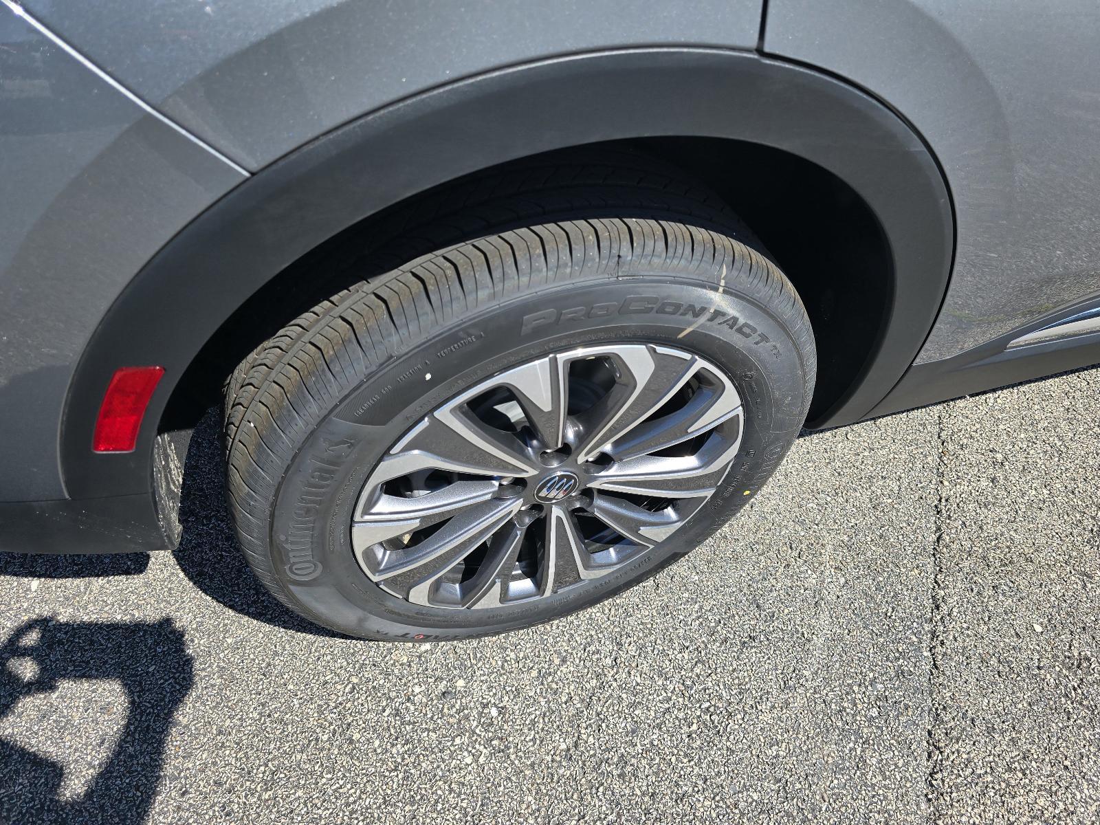2025 Buick Envision Vehicle Photo in Rolla, MO 65401