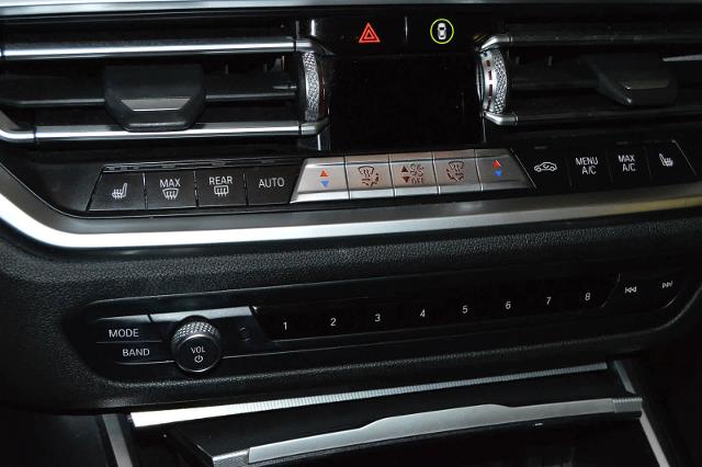 2021 BMW 330i Vehicle Photo in Houston, TX 77090