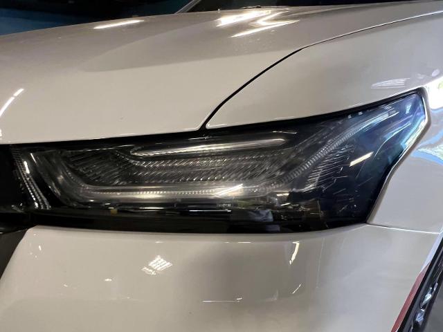 2023 Chevrolet Traverse Vehicle Photo in Roslyn, NY 11576