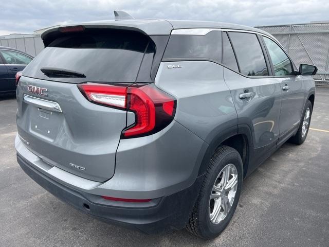 2024 GMC Terrain Vehicle Photo in GREEN BAY, WI 54304-5303