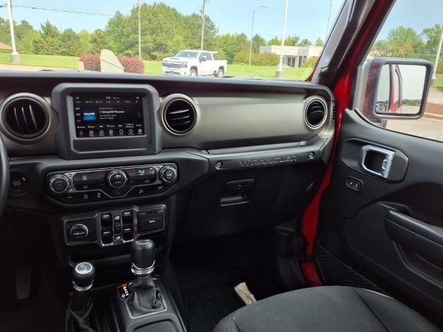 2018 Jeep Wrangler Unlimited Vehicle Photo in HENDERSON, NC 27536-2966