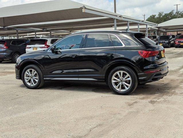 2023 Audi Q3 Vehicle Photo in San Antonio, TX 78230