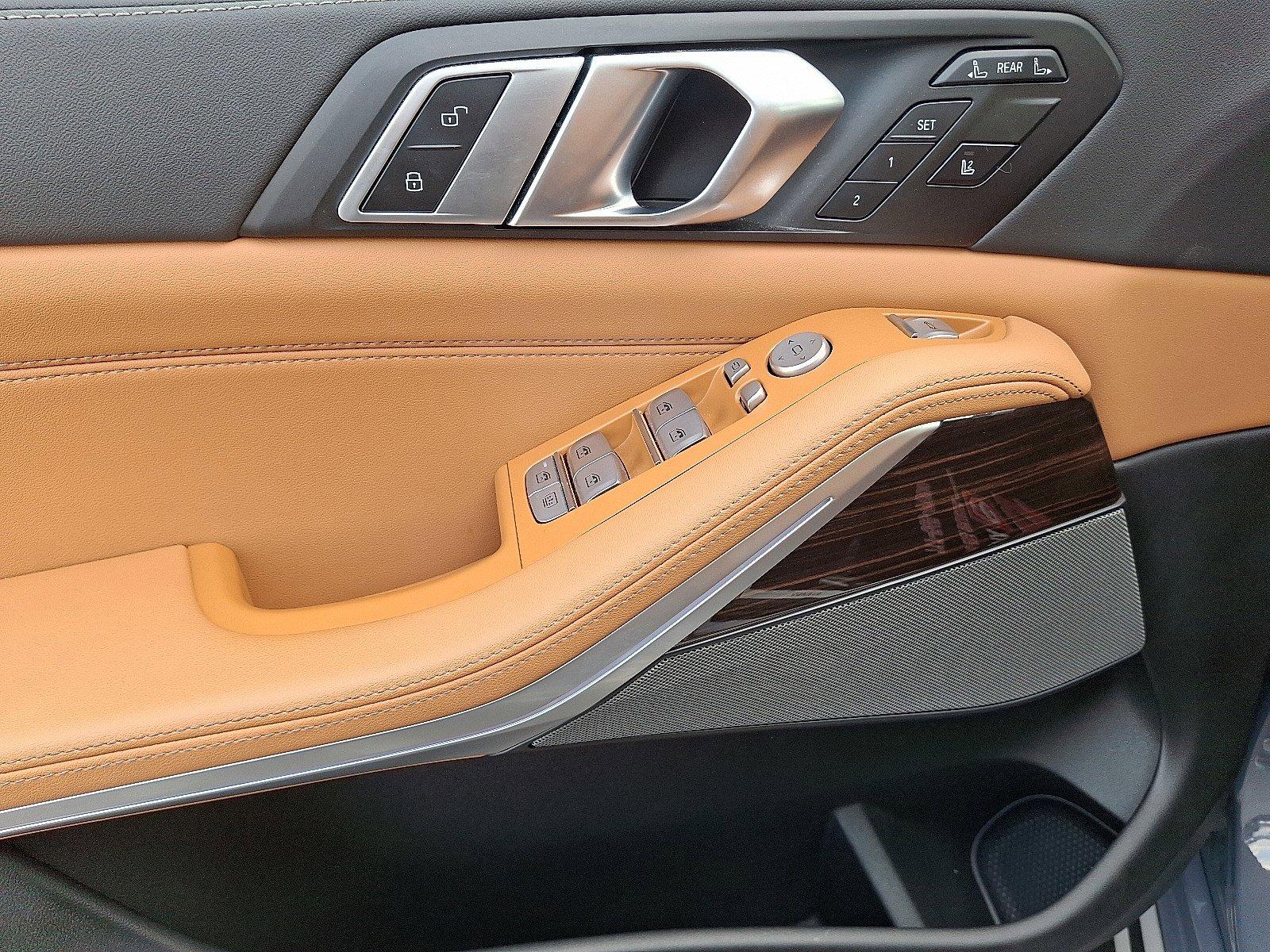 2023 BMW X7 xDrive40i Vehicle Photo in Harrisburg, PA 17111