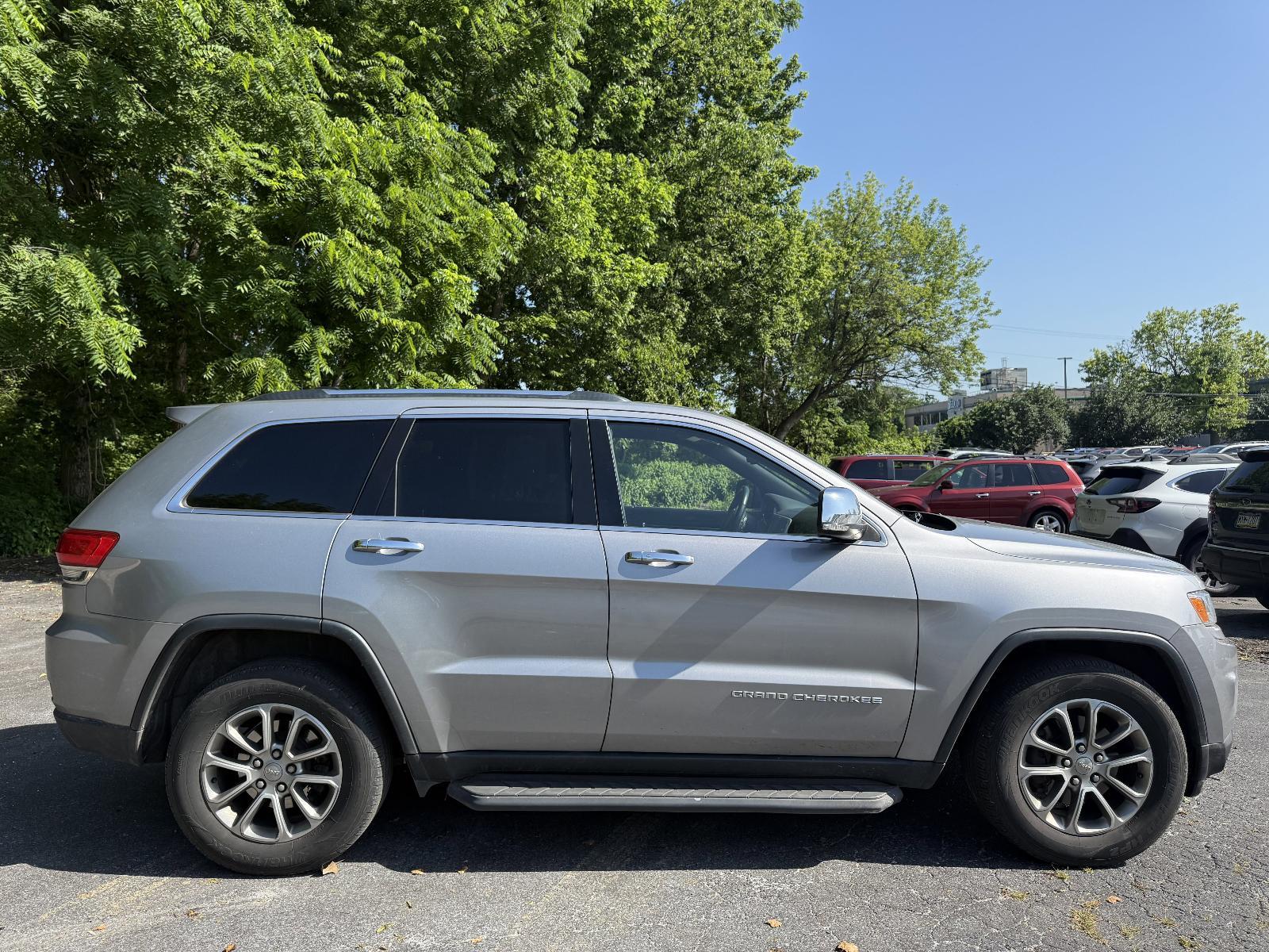 2015 Jeep Grand Cherokee Vehicle Photo in Harrisburg, PA 17111