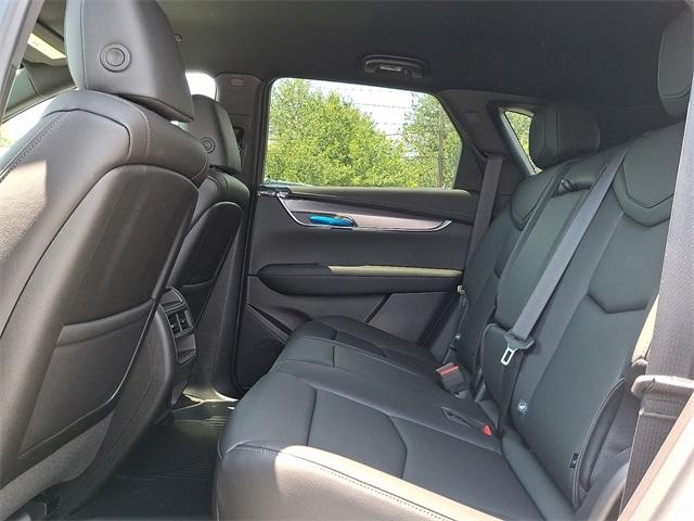 2025 Cadillac XT5 Vehicle Photo in ALLENTOWN, PA 18103-7399