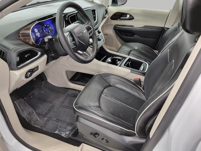2023 Chrysler Pacifica Vehicle Photo in NEENAH, WI 54956-2243