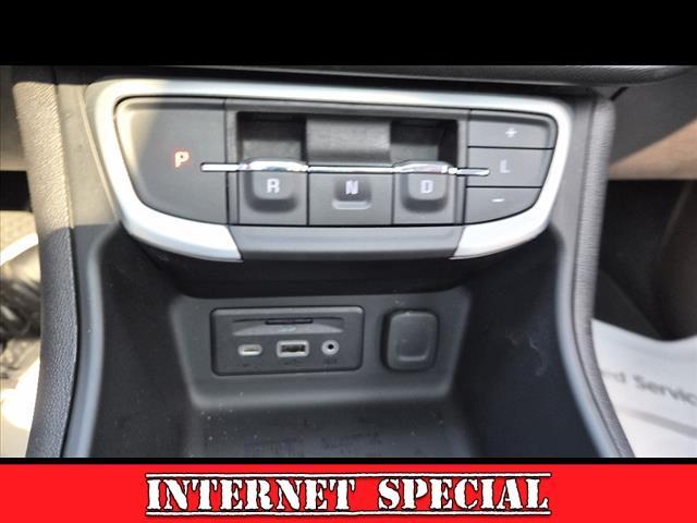 2022 GMC Terrain Vehicle Photo in LITTLE FALLS, NJ 07424-1717