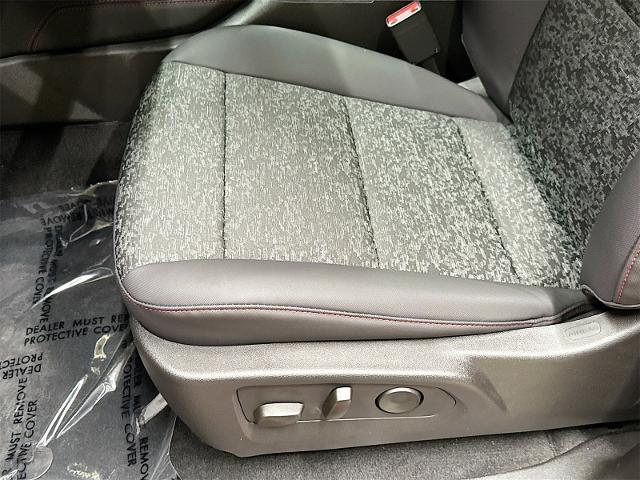 2025 Chevrolet Colorado Vehicle Photo in EVERETT, WA 98203-5662