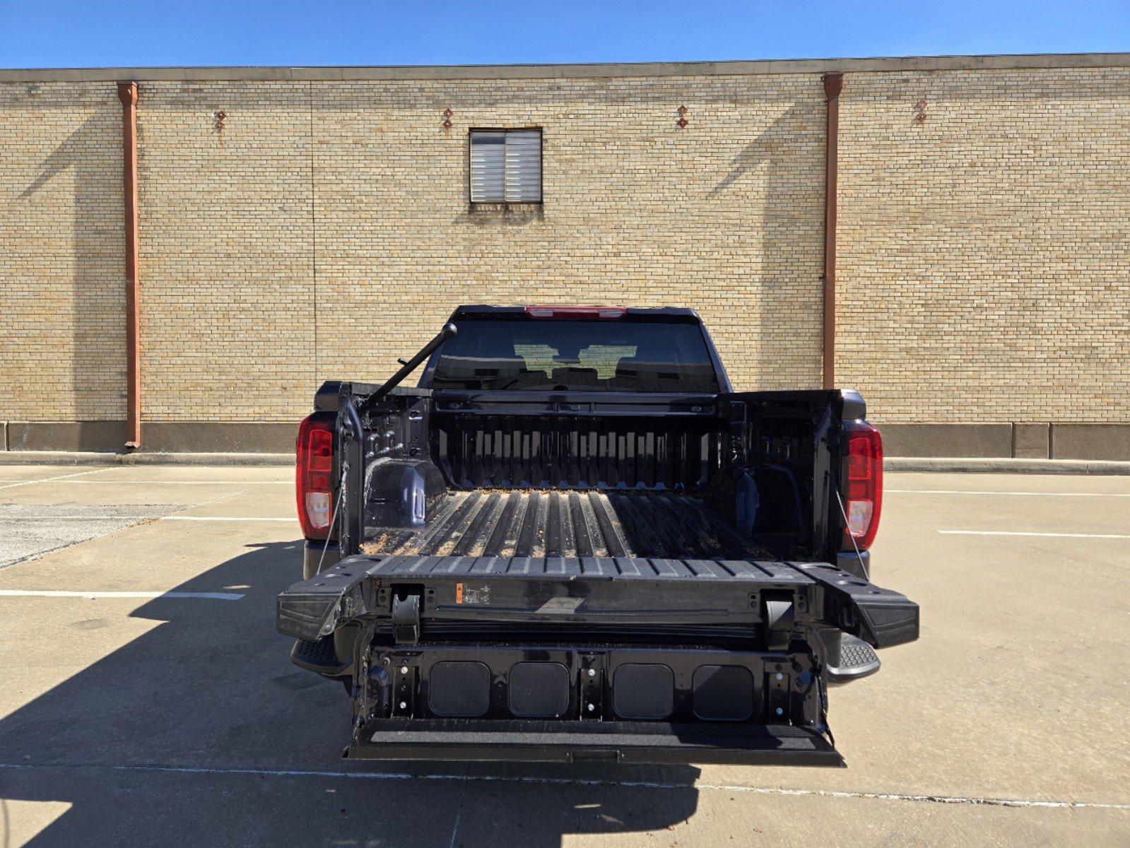 2024 GMC Sierra 1500 Vehicle Photo in DALLAS, TX 75209-3016