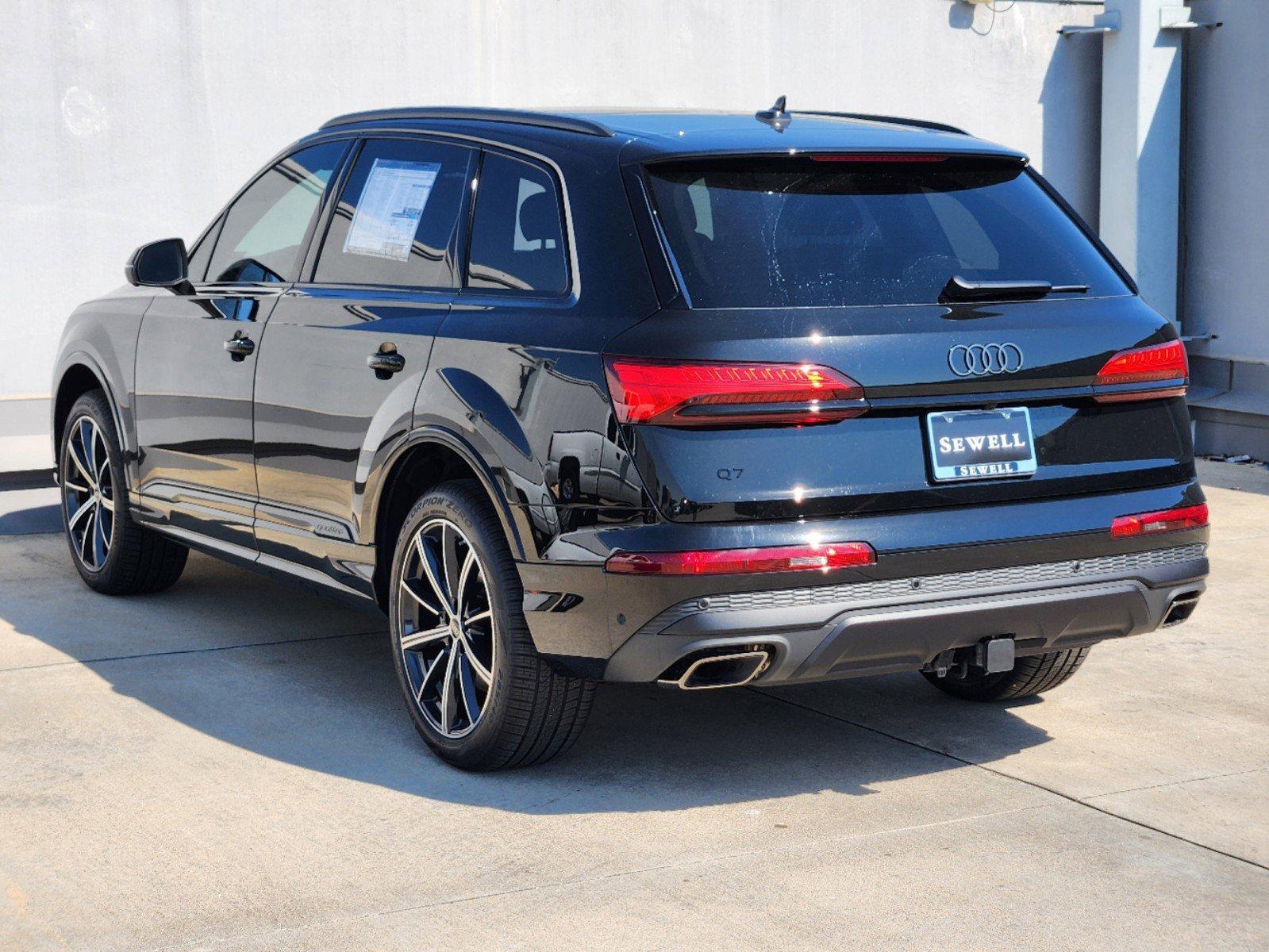 2025 Audi Q7 Vehicle Photo in SUGAR LAND, TX 77478