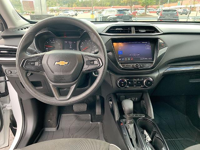 2022 Chevrolet Trailblazer Vehicle Photo in MOON TOWNSHIP, PA 15108-2571