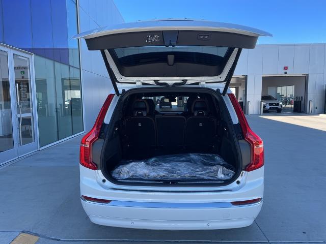 2025 Volvo XC90 Vehicle Photo in Grapevine, TX 76051