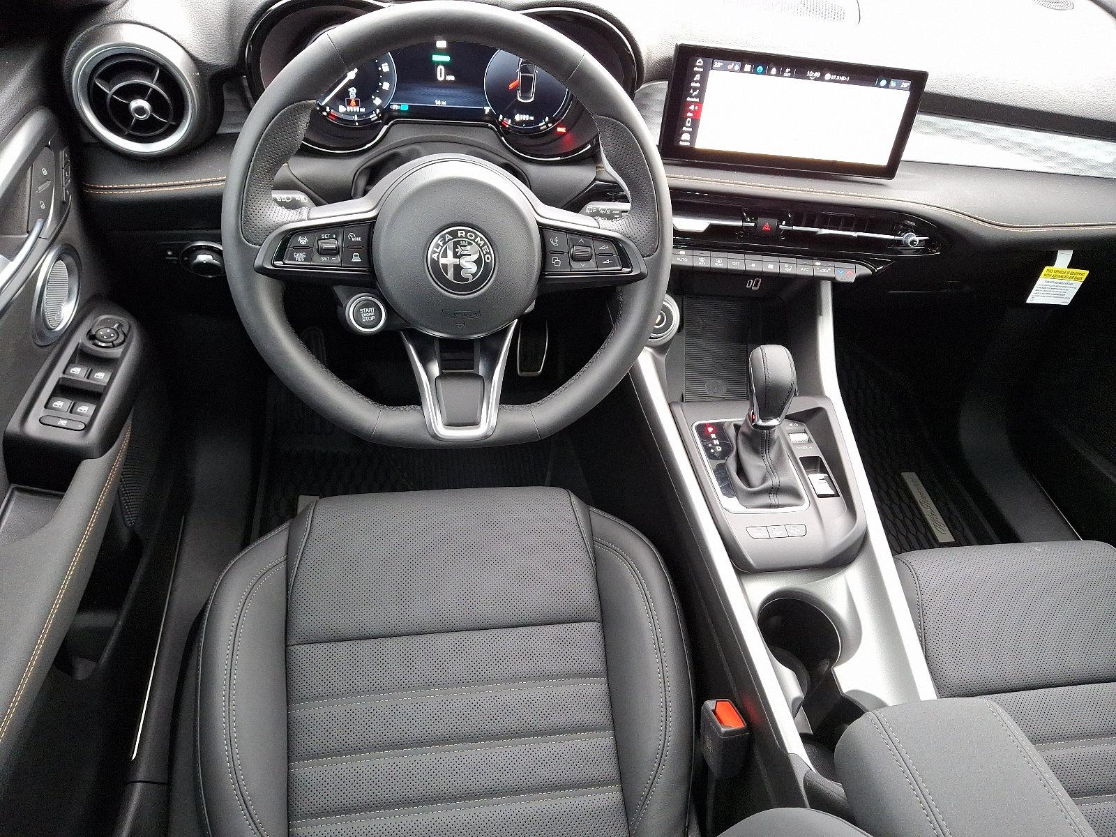 2025 Alfa Romeo Tonale Vehicle Photo in Mechanicsburg, PA 17050