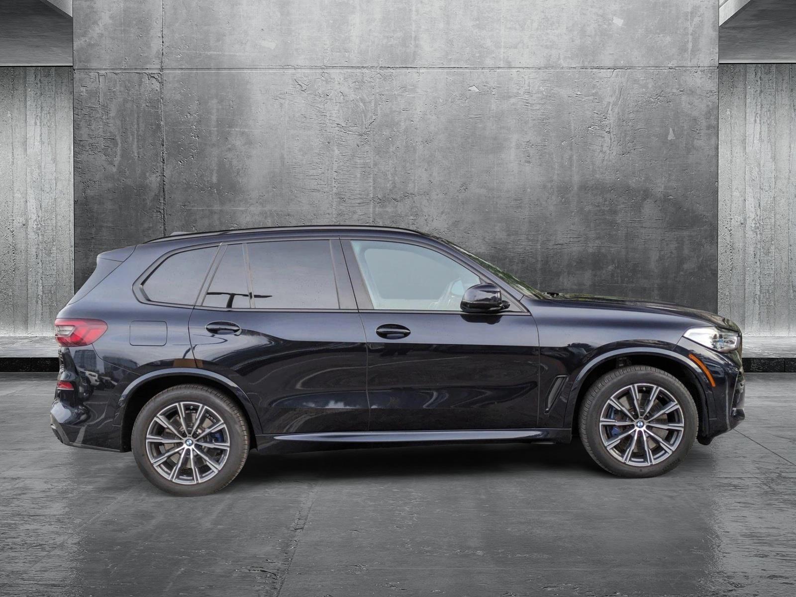 2022 BMW X5 M50i Vehicle Photo in Bethesda, MD 20852