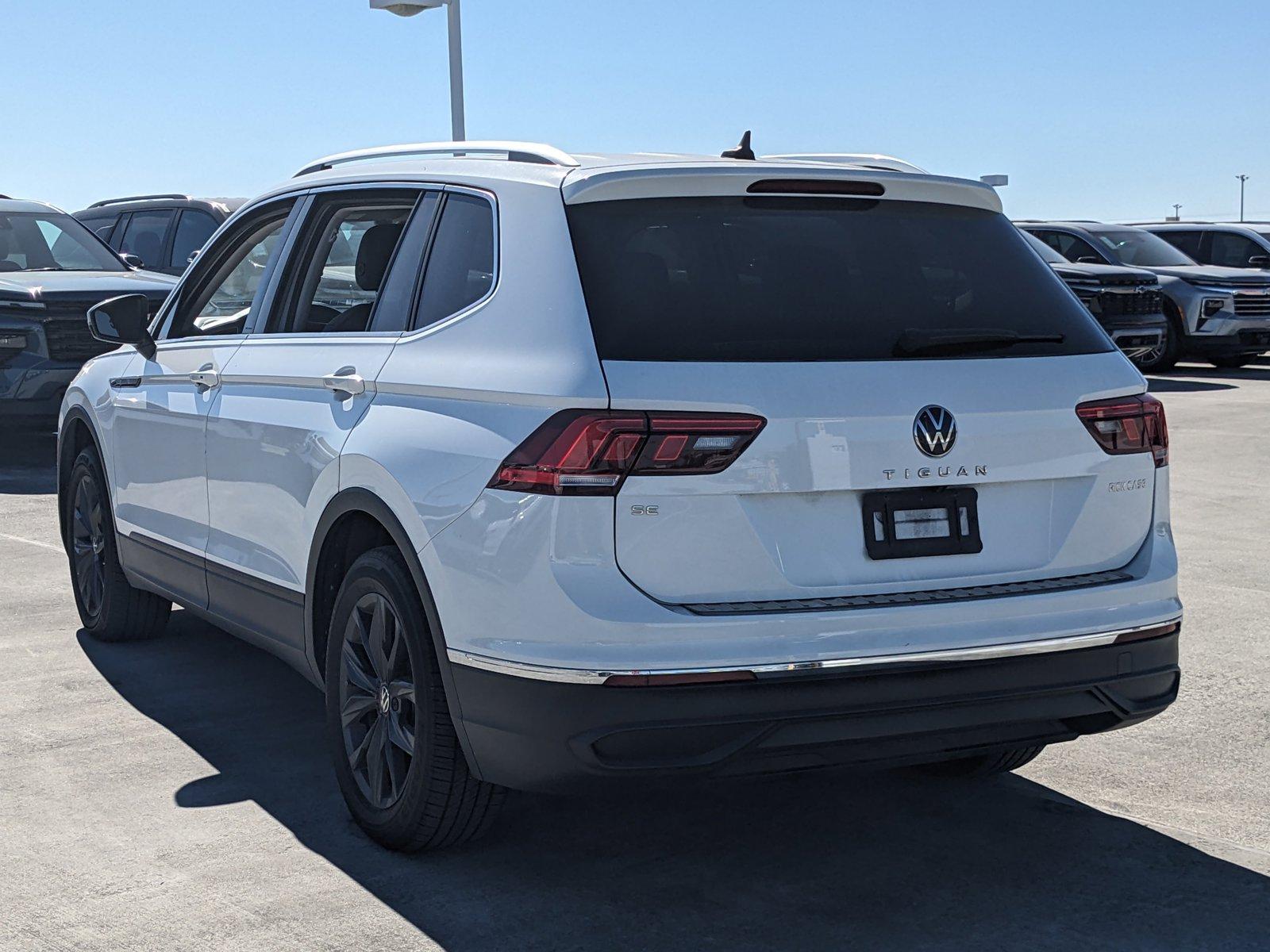 2022 Volkswagen TIGUAN Vehicle Photo in MIAMI, FL 33172-3015