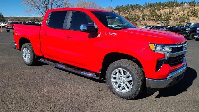 2025 Chevrolet Silverado 1500 Vehicle Photo in FLAGSTAFF, AZ 86001-6214