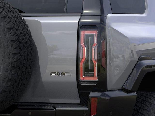 2025 GMC HUMMER EV SUV Vehicle Photo in MEDINA, OH 44256-9631