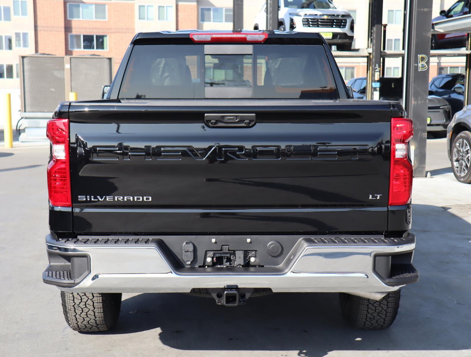 2025 Chevrolet Silverado 1500 Vehicle Photo in LOS ANGELES, CA 90007-3794