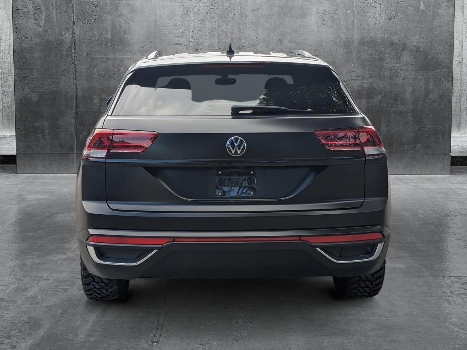 2021 Volkswagen Atlas Cross Sport Vehicle Photo in GREENACRES, FL 33463-3207