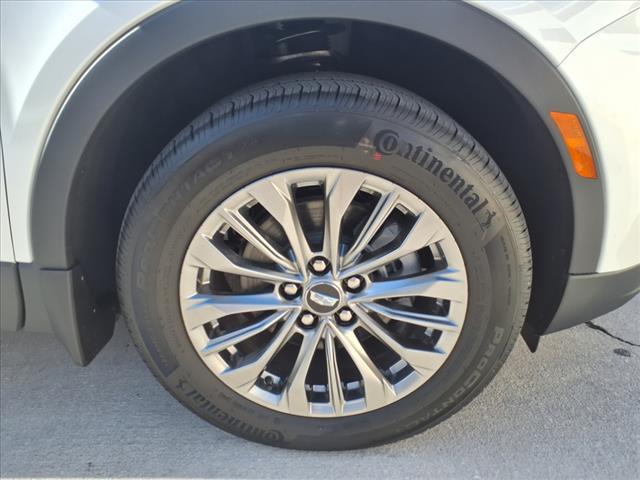 2025 Cadillac XT4 Vehicle Photo in TAMPA, FL 33612-3404