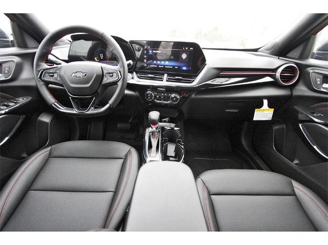 2025 Chevrolet Trax Vehicle Photo in ROSENBERG, TX 77471-5675