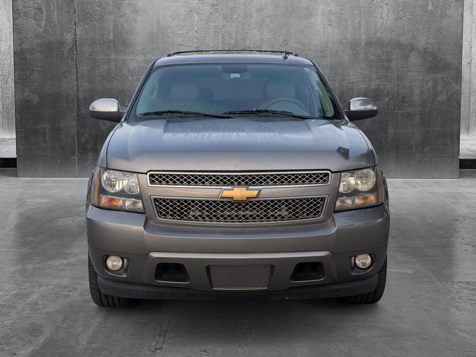 2012 Chevrolet Suburban Vehicle Photo in PEMBROKE PINES, FL 33024-6534